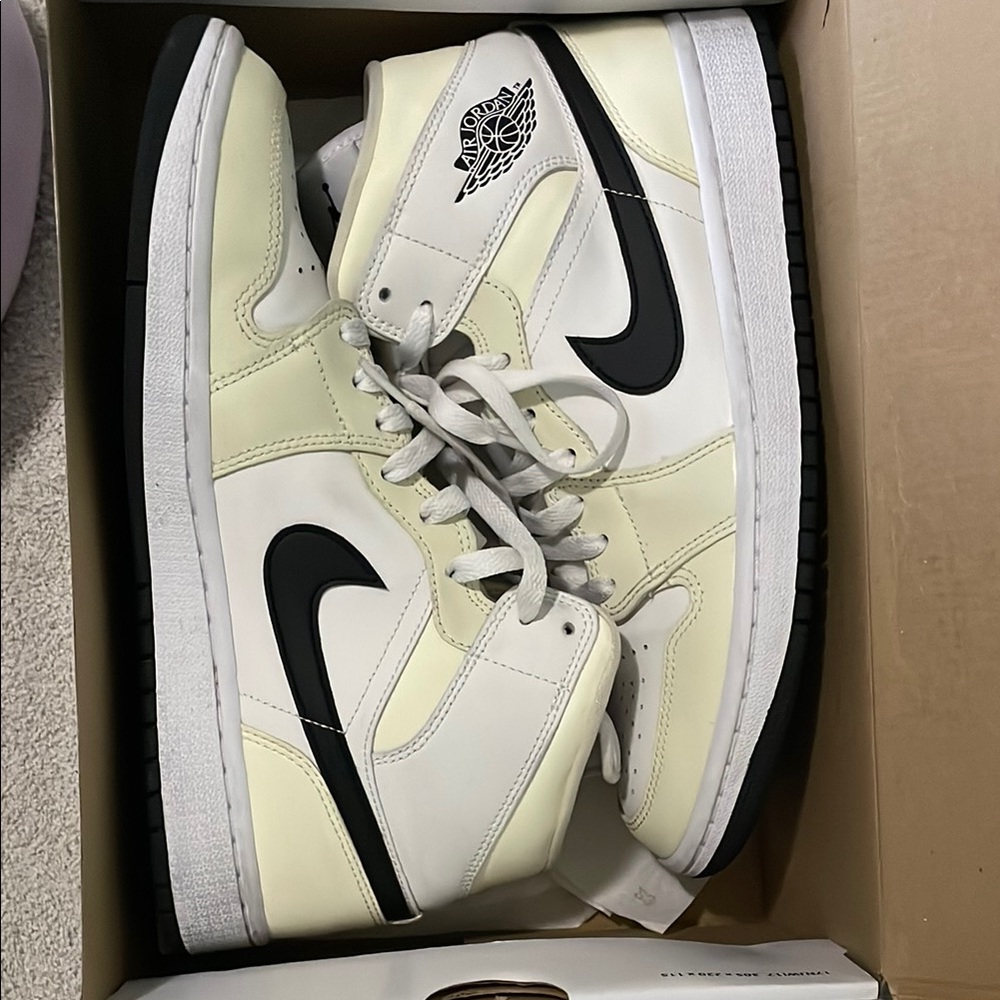 Jordan 1 Mid Coconut Milk